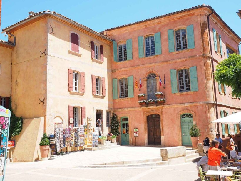 roussillon-1521763-1920.jpg